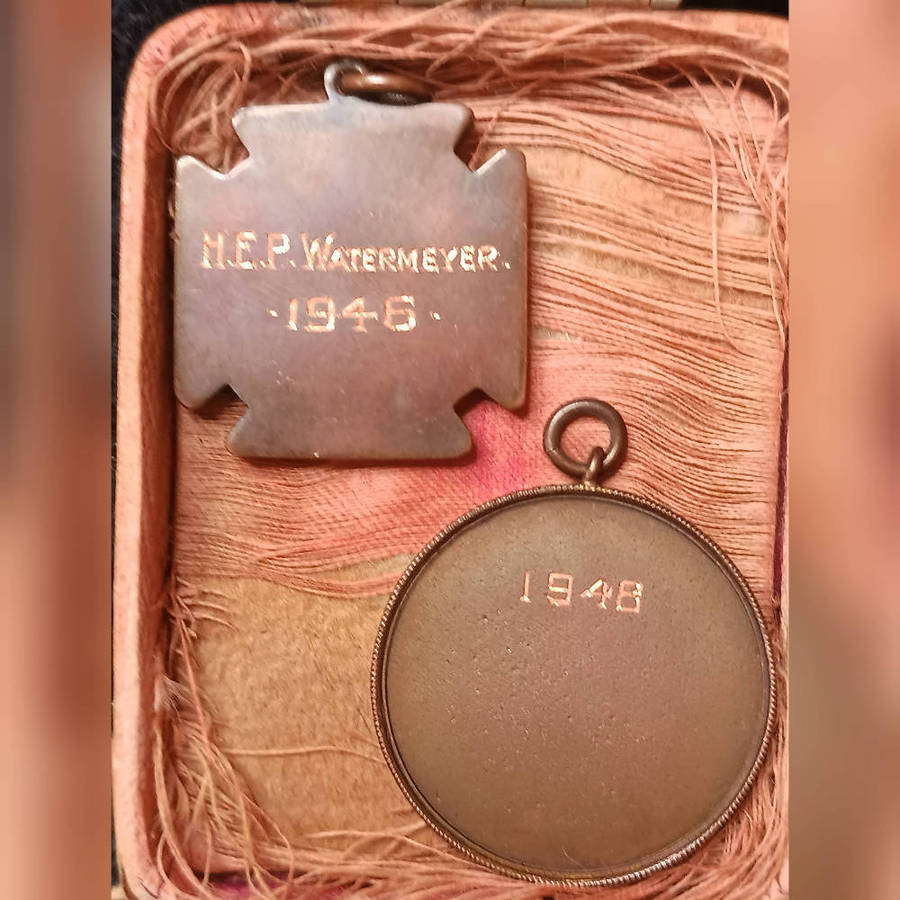 Vintage golfing medals X 4 rare collectable