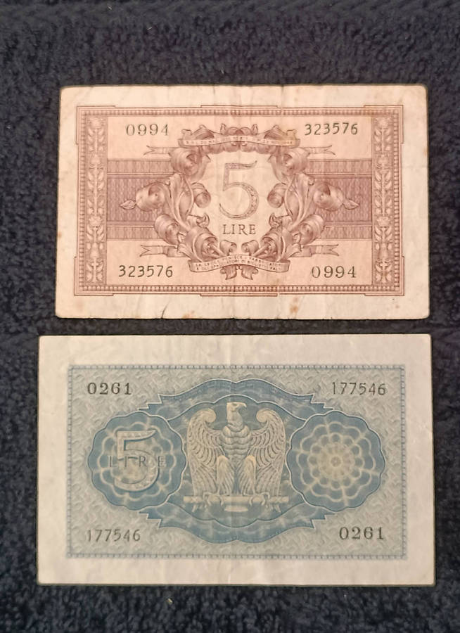 Banknotes x 2 different kingdom of Italy 5 lira 1940s