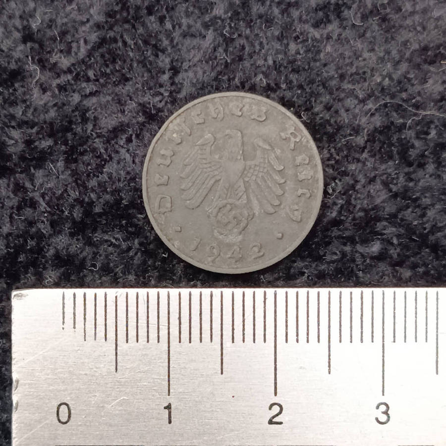 1 Pfennig coin German Empire (Deutsches Reich) 1942 ww2