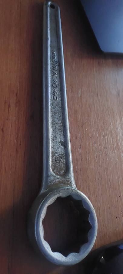 HUGE SLOGGING SPANNER SIZE 41