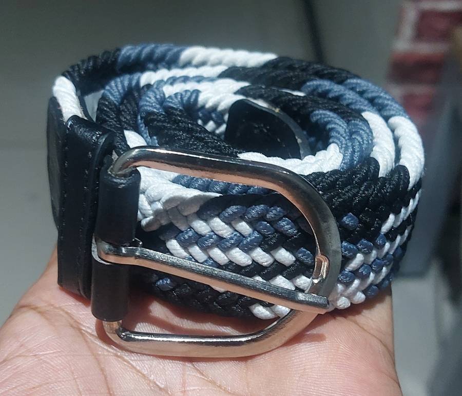 BRAIDED STRECH BELT FITS SIZE SMALL TO XL