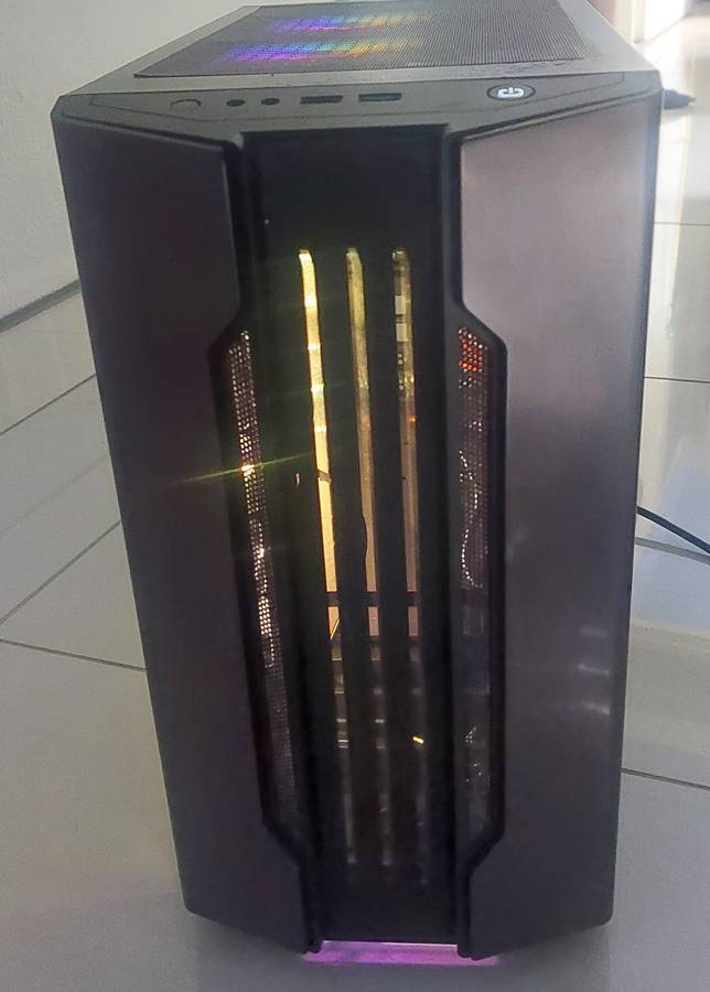 COUGAR GEMINI S GAMING TOWER WITH COMPONENTS INSIDE   READ DISCRIPTION