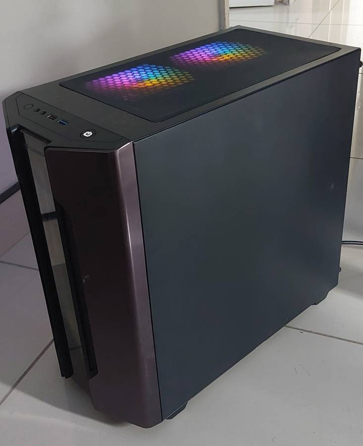 COUGAR GEMINI S GAMING TOWER WITH COMPONENTS INSIDE   READ DISCRIPTION