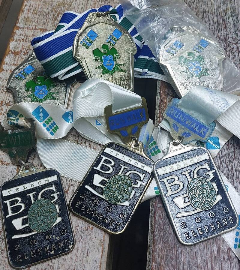 Vintage medals bid for all