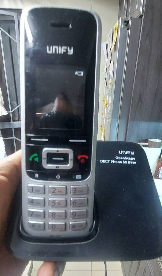 Cordless Unify dect phone s5 incl base and power supply read description