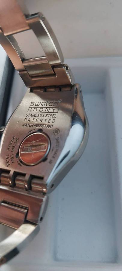 LIKE NEW Vintage Swatch Irony QUEEN OF DARKNESS