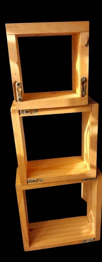 AWESOME FLOATING SHELVES