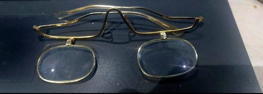 Vintage gold frame flip glasses top condition