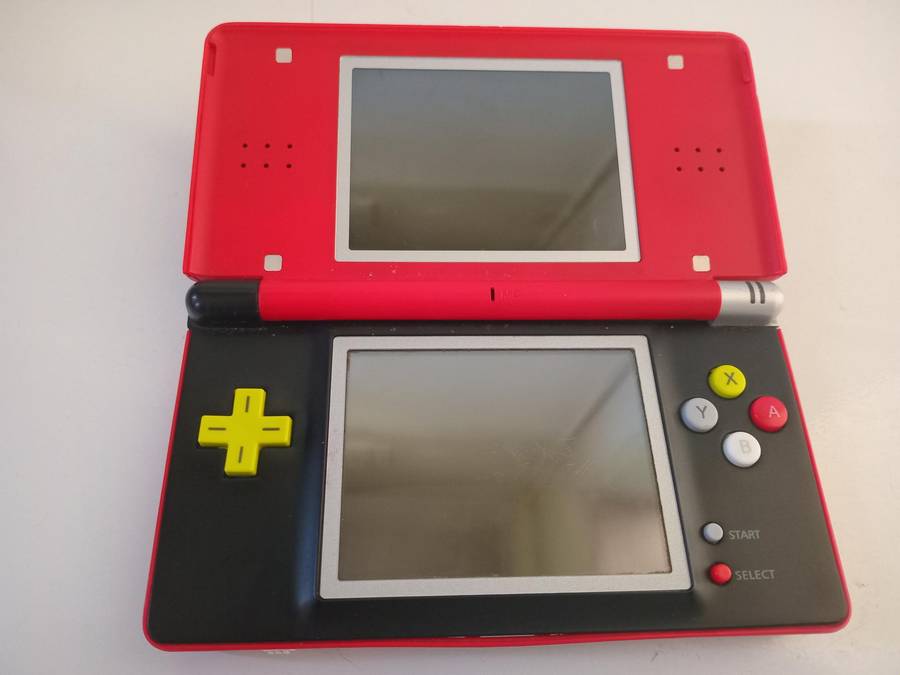 Nintendo DS Lite Console