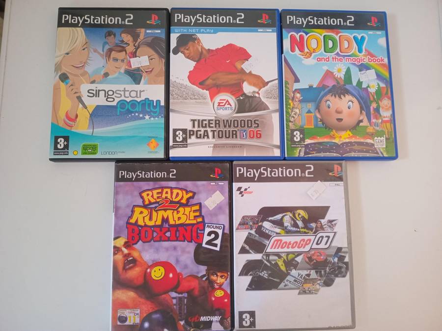 PS2 Game bundle