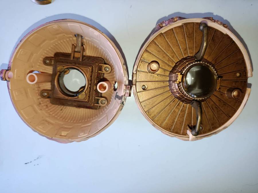 War Planets Heroic Planet Roc Playset Trendmasters 1997