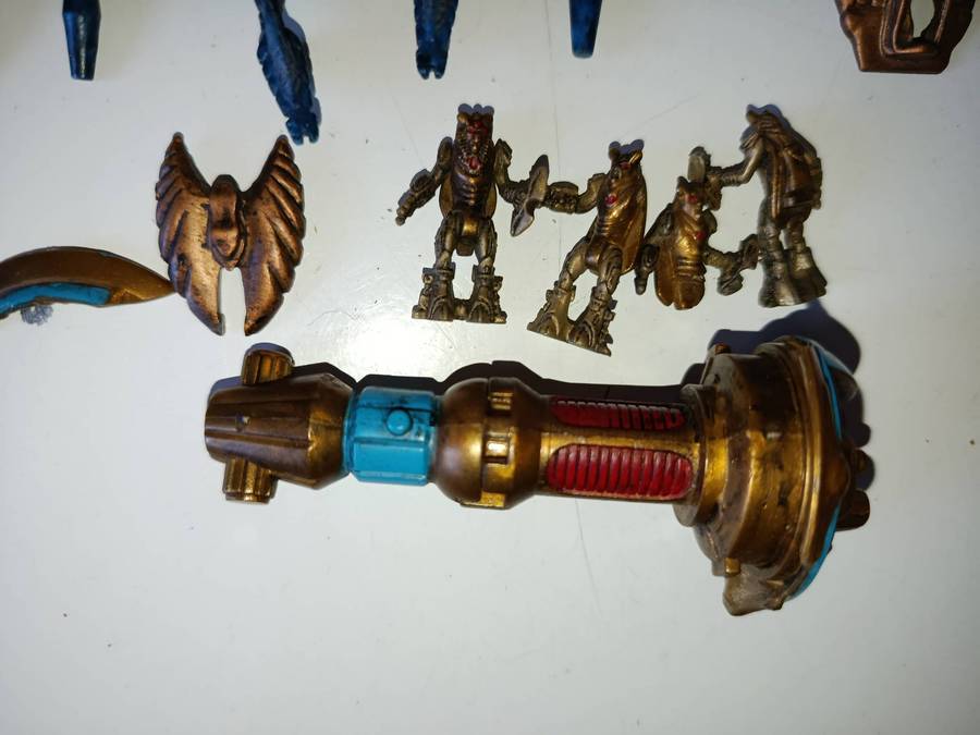 War Planets Heroic Planet Roc Playset Trendmasters 1997
