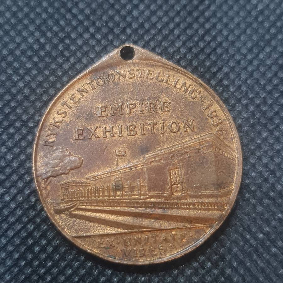 1886 JOHANNESBURG EXHIBITION MADELLION