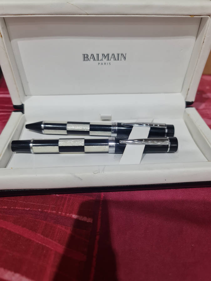 BALMAIN PARIS PEN SET