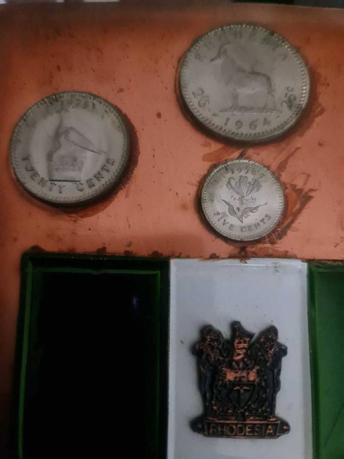 WALL PLAQUE WITH RODESIAN COINS