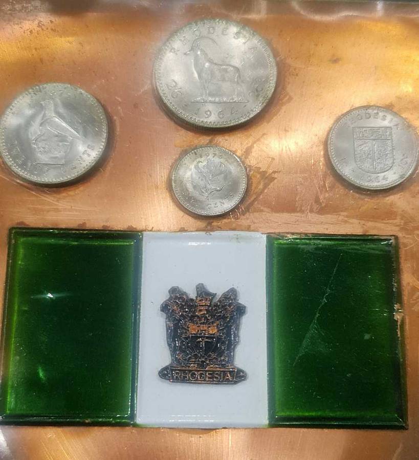 WALL PLAQUE WITH RODESIAN COINS