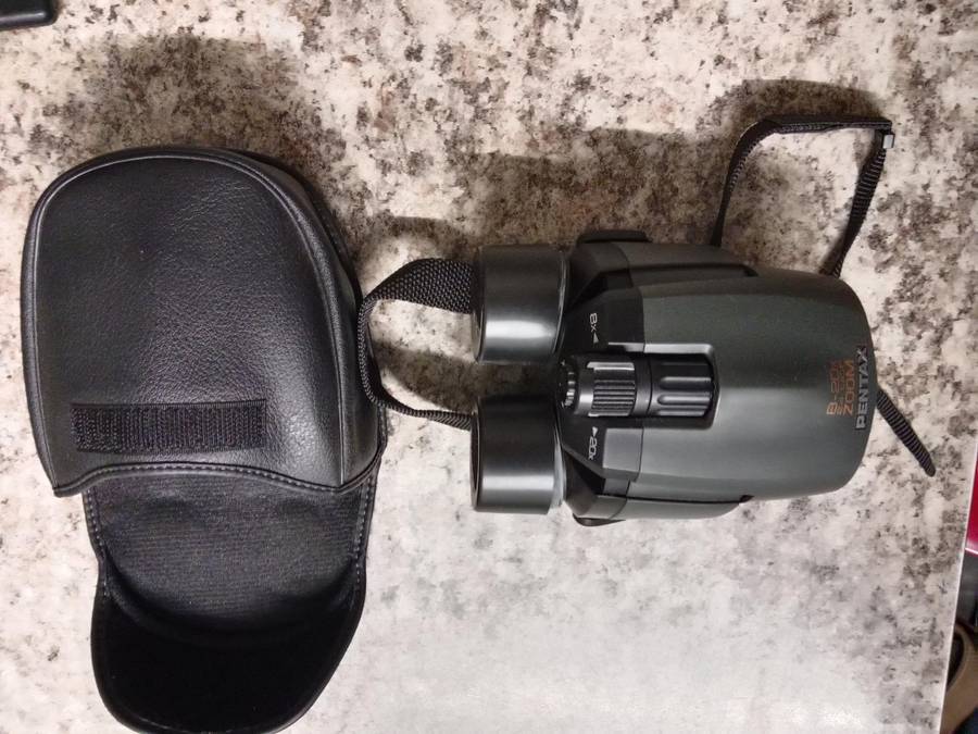 Pentax ZOOM binoculars