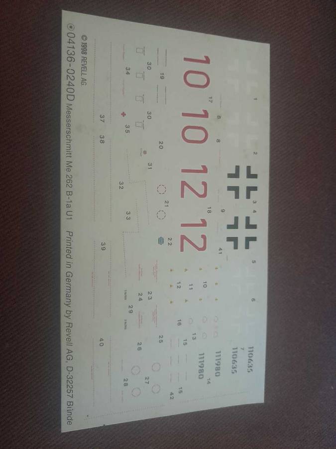 Me 262 B-la/U1 model kit