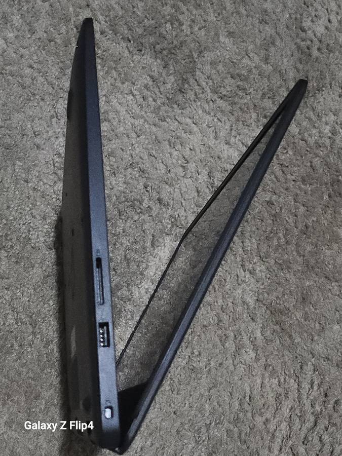 DELL VOSTRO CORE I3 11TH GEN 256NVME 8GIG RAM