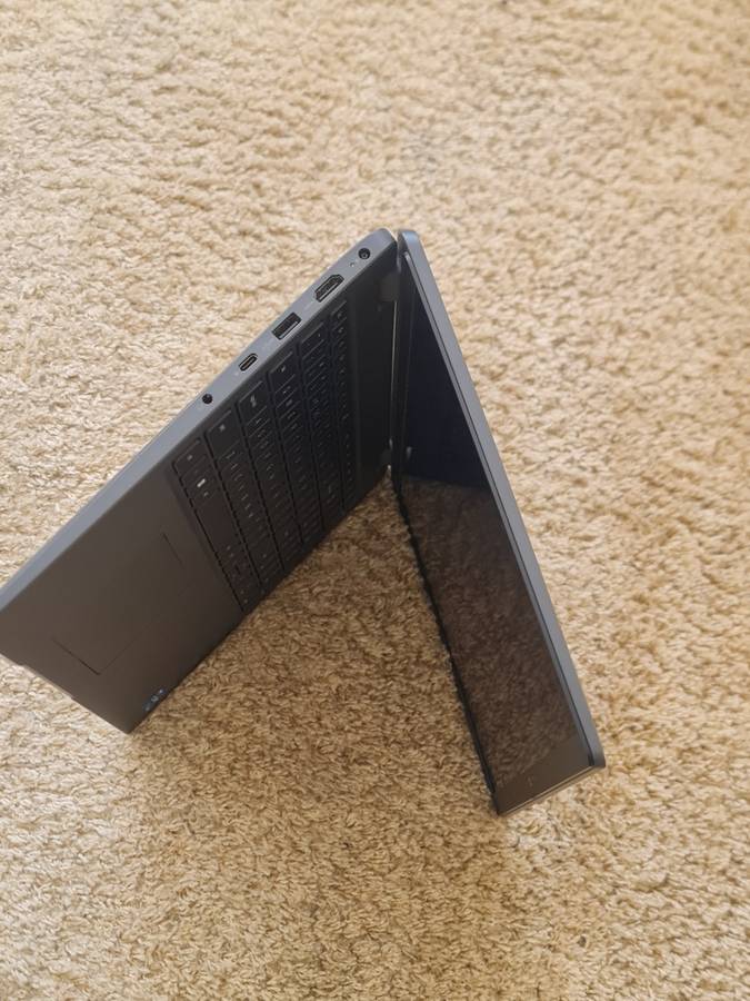 Dell Latitude 3540 Notebook PC  Core i5-1335U / 15.6 FHD / 8GB RAM / 256GB SSD / Win 11 Pro / Grey