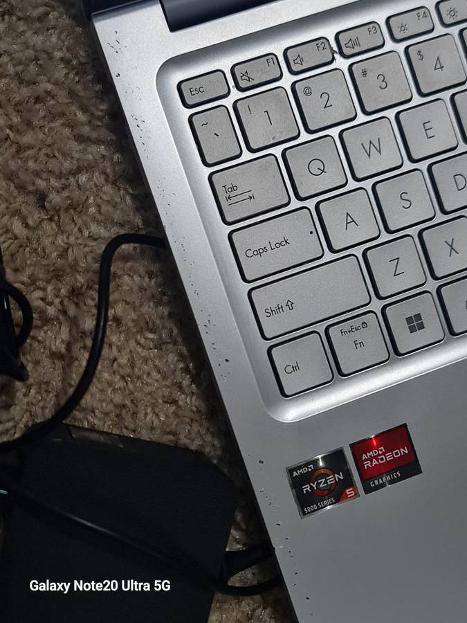 ASUS VIVOBOOK M1502 AMD RYZEN 5 RADEON GRAPHICS 512 NVME 8GIG RAM WINDOWS 11