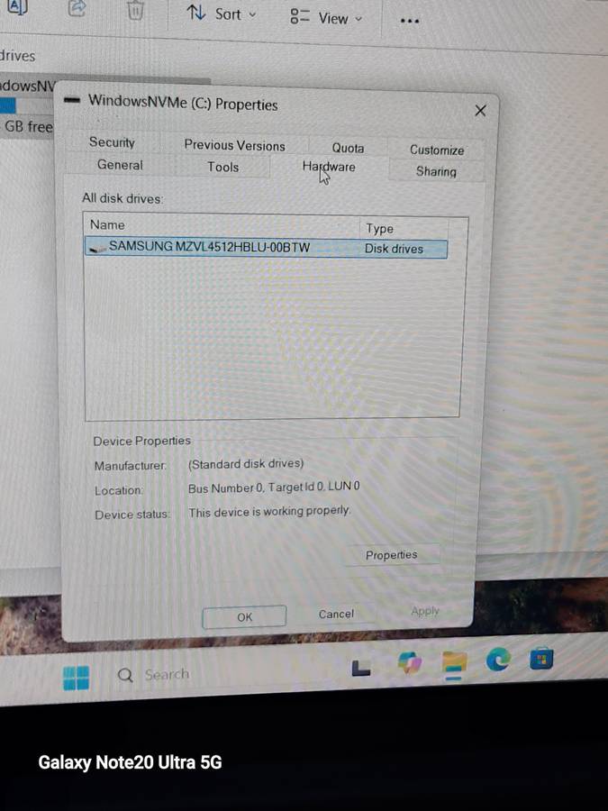 ASUS VIVOBOOK M1502 AMD RYZEN 5 RADEON GRAPHICS 512 NVME 8GIG RAM WINDOWS 11