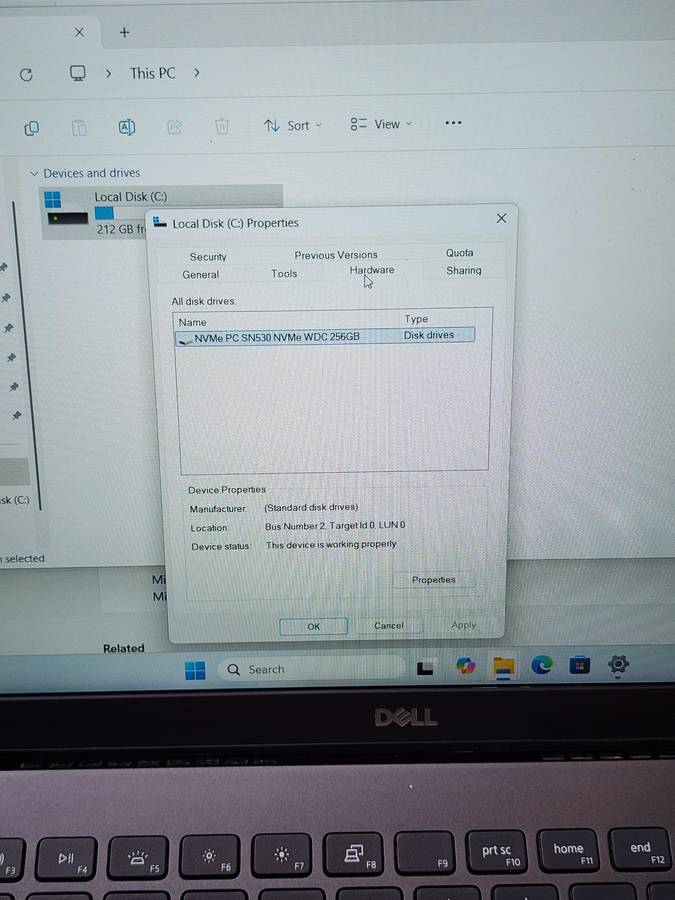 DELL VOSTRO  5502 CORE I5 11TH 256GIG NVME 8GIG RAM