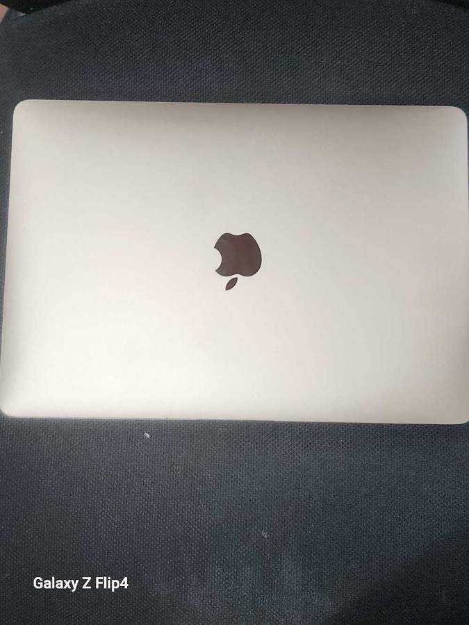 MaCBOOK AIR M1