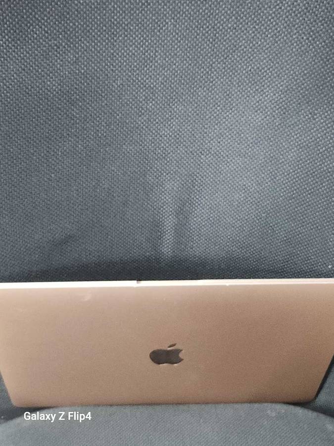 MaCBOOK AIR M1