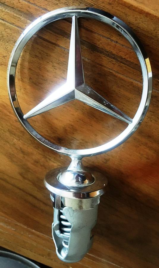 Mercedes Benz Grille Star Metal 1970's (Good Condition)