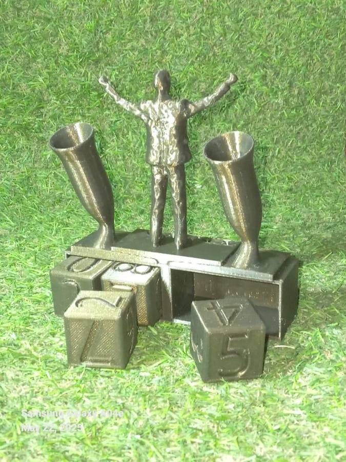 Liverpool FC   -  The Bill Shankly Desk Ornament