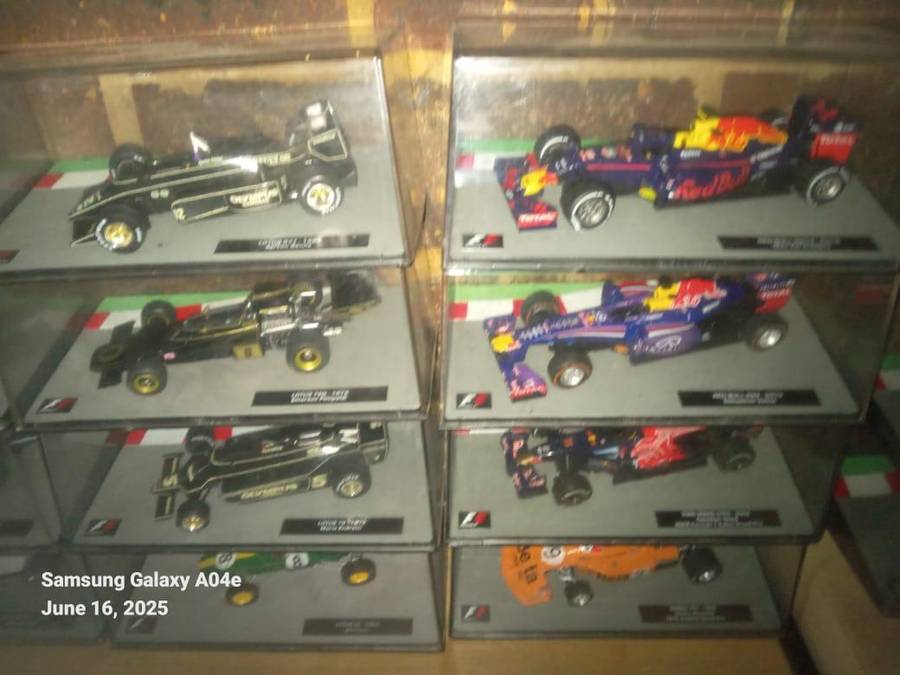 Panini Formula One F1 - The Car Collection 60 Models 1:43  Scale