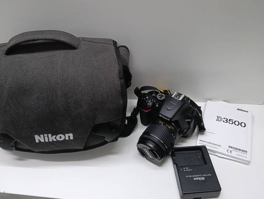 Nikon D3500, 24.2 Mpx Dslr Camera-18-55mm Dx lens