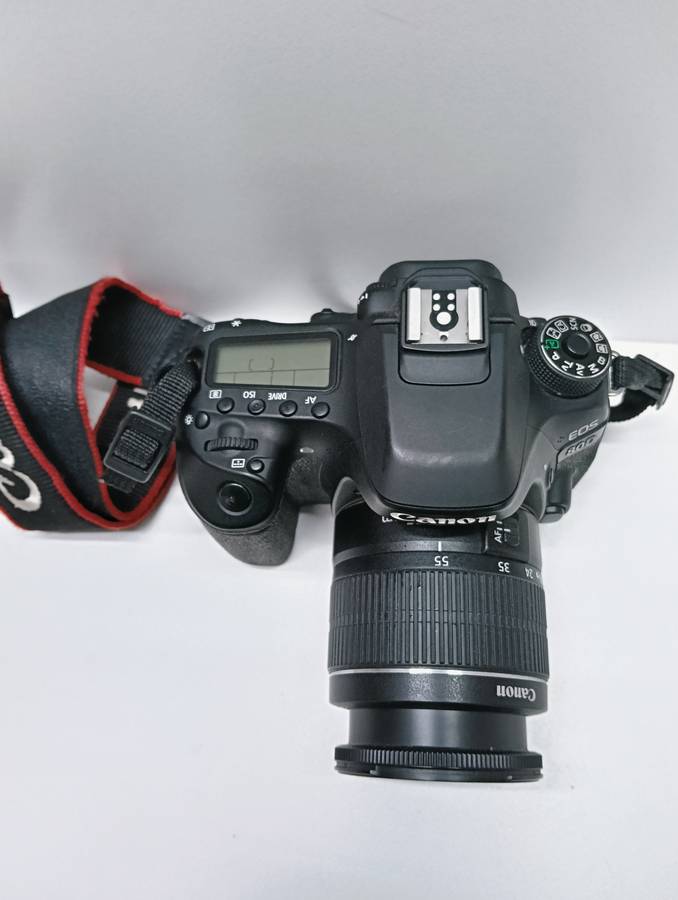 Canon EOS 80D Dslr Camera with a 18-55mm kit lens