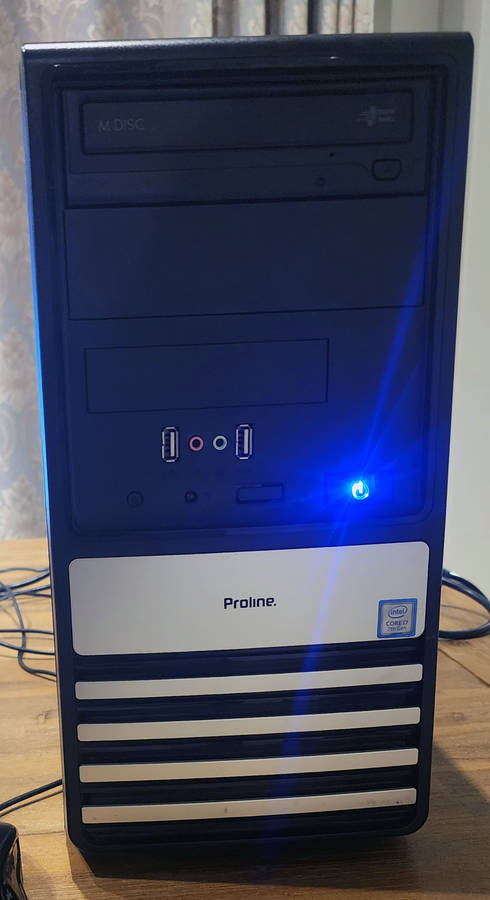 GAMING PC DEAL! i7 + Nvidia Graphics + 24 Monitor