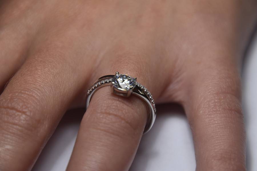 Unique Shape Sterling Silver Ring With Certificate of Authenticity