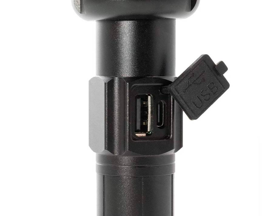 High-powered, Aluminium Alloy, rechargeable outdoor flashlight