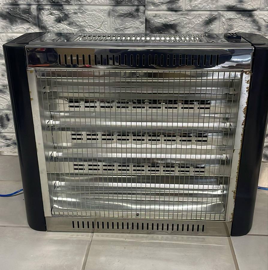  Condere Electric 4-Bar Quartz Heater  Untested Bargain Opportunity! 