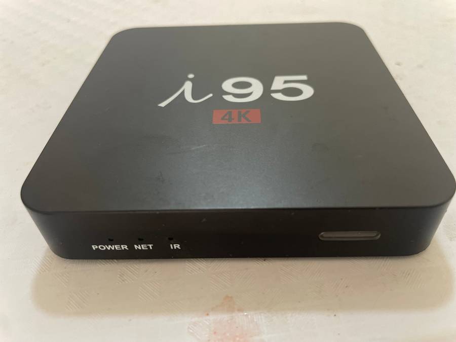 Dstv decoders and smart tv box