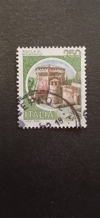 ITALY 1980 CASTLES