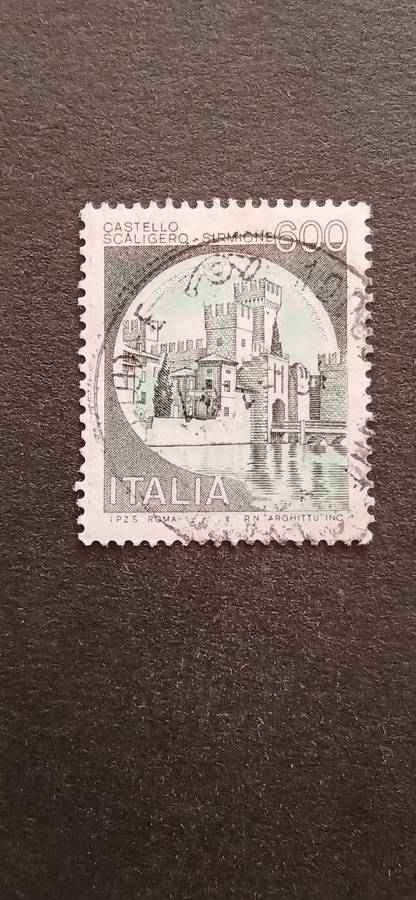 ITALY 1980 CASTLES