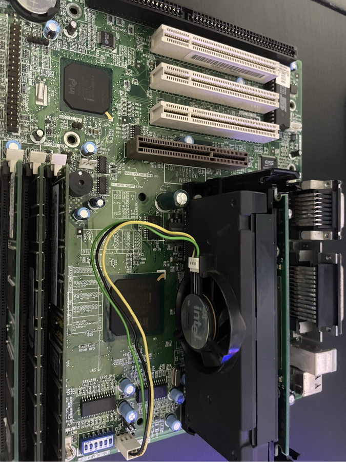 Intel Pentium 3 Slot 1 Combi