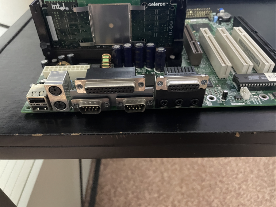 Intel Pentium 3 Slot 1 Combi