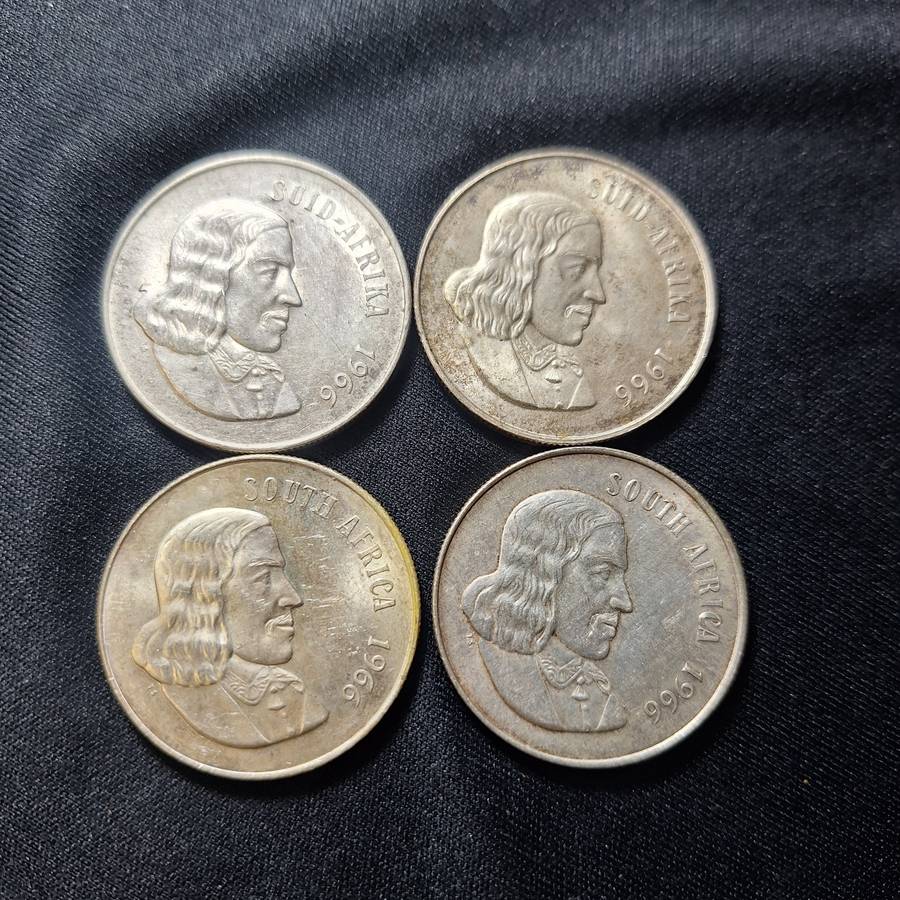 4 x 1966 uncirculated Silver R1 Coins