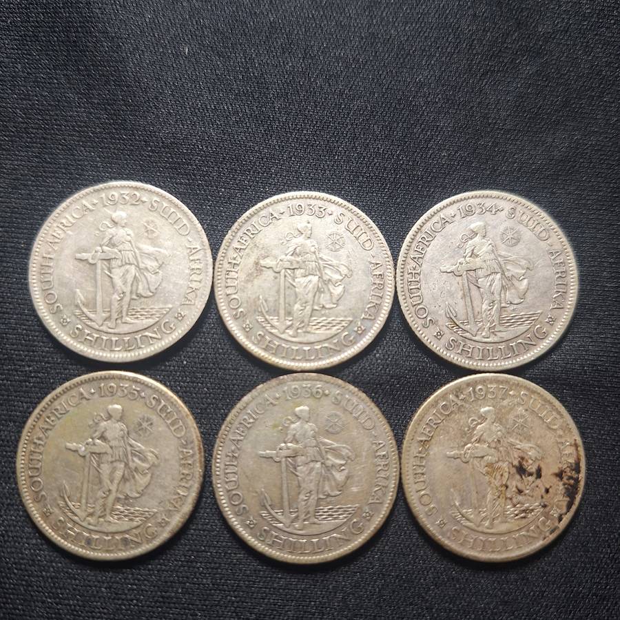 1932 - 1937 South Africa  1 Shilling Coins