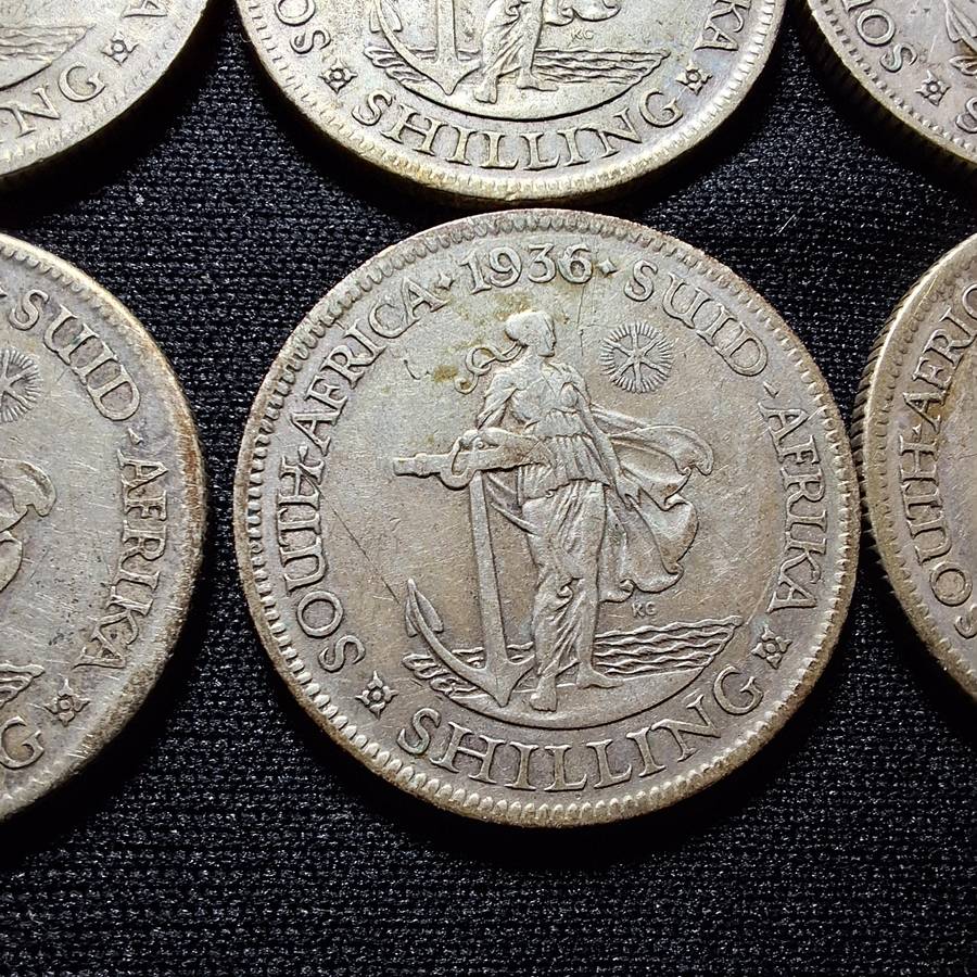 1932 - 1937 South Africa  1 Shilling Coins