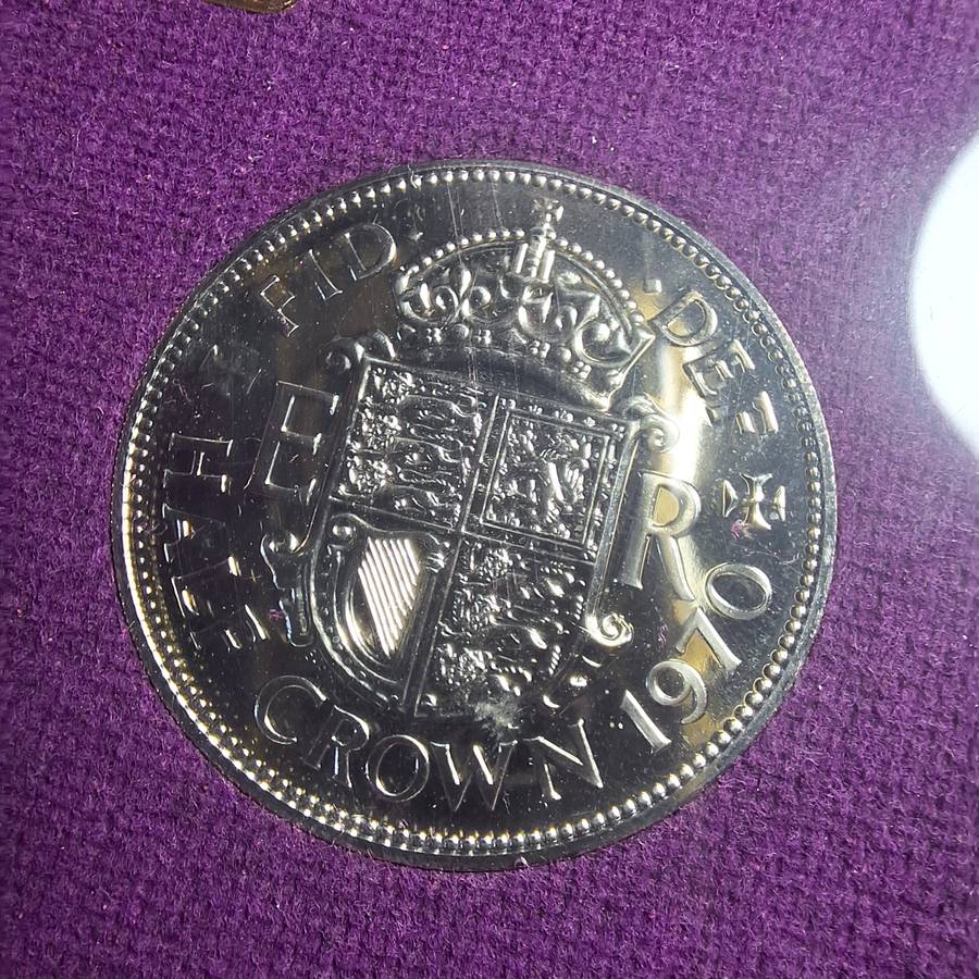 1970 Coinage of Great Britain & Northern Island in sealed capsule