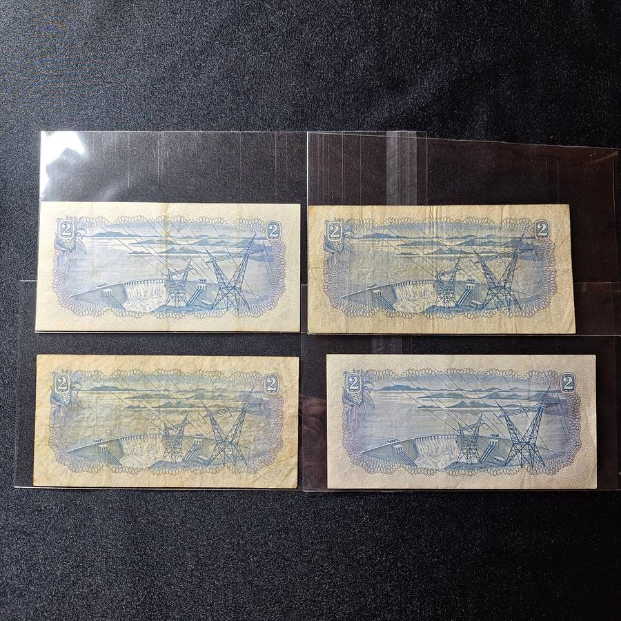 4 x South Africa R2 TW de Jongh Bank Notes