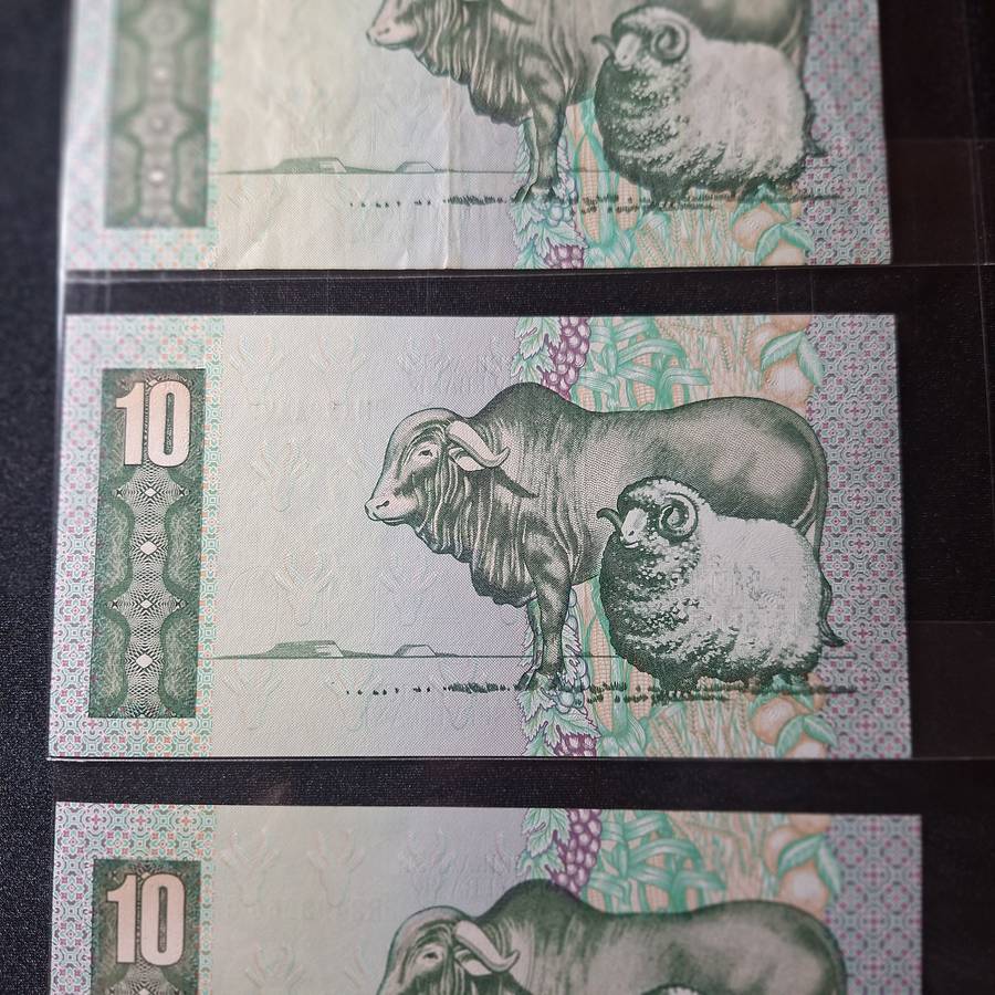 3 x South Africa R10 Notes
