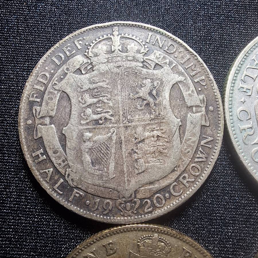 Various Dates Half Crown and Florin .50% Silver Coins Total 49.4 Grams